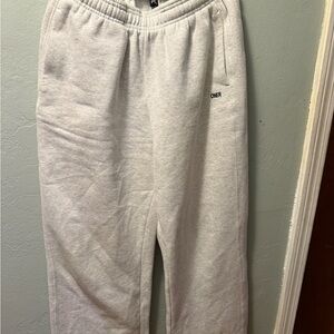 Oner Soft Fleece Sweatpants in Light Gray